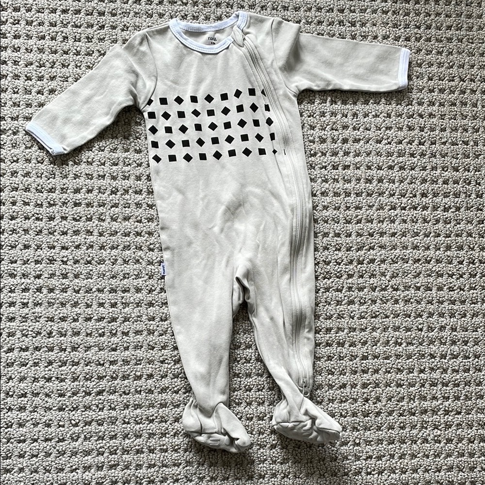 Nanit Breathing Wear Pajamas- 6-9M, washed never worn
